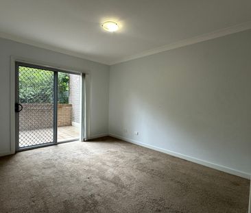 6/40 Civic Way, ROUSE HILL NSW 2155 - Photo 5