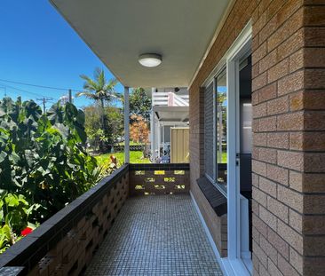 1/18 Sunrise Boulevard, 4217, Surfers Paradise Qld - Photo 2