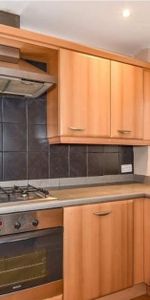 2 Bed Flat, Aveley House, RG1 - Photo 3