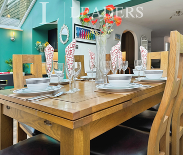 4 bedroom terraced house to rent - Photo 2