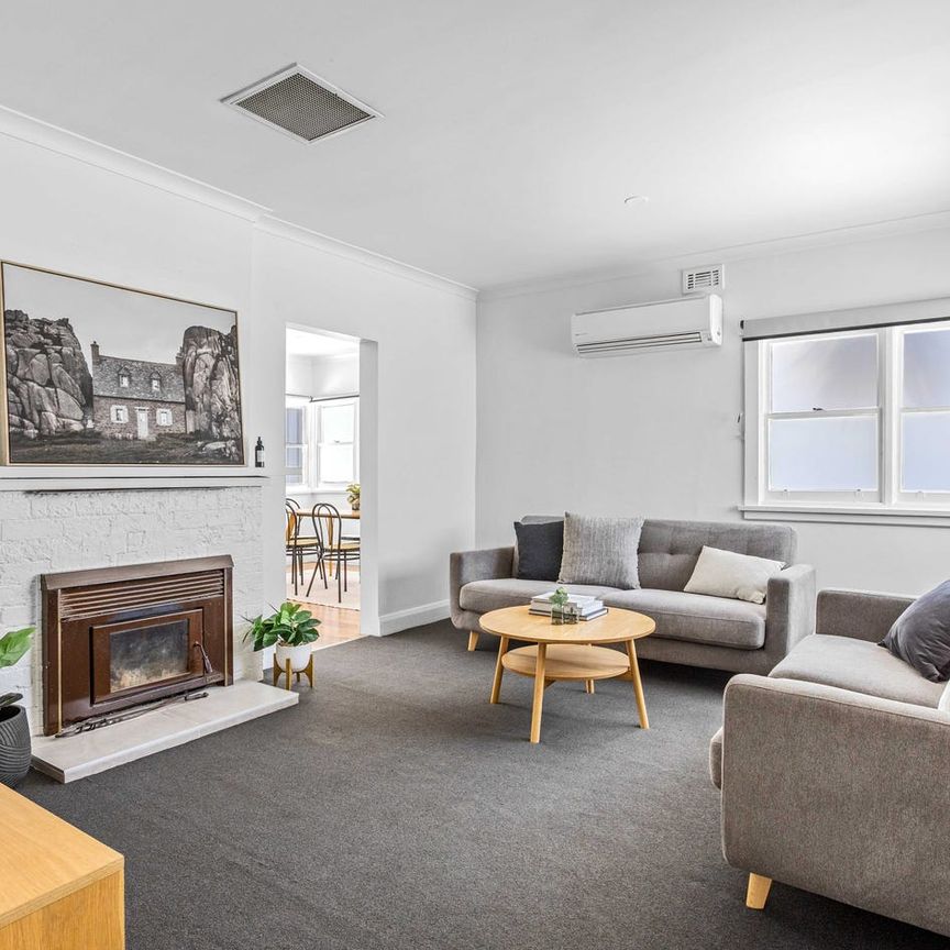 Modern Comfort in the Heart of South Launceston - Photo 1