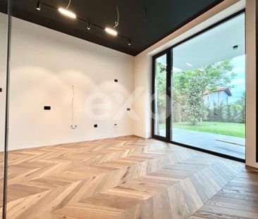 Vila superba de inchiriat-6 camere-cartier privat-Iancu Nico - Fotografie 2