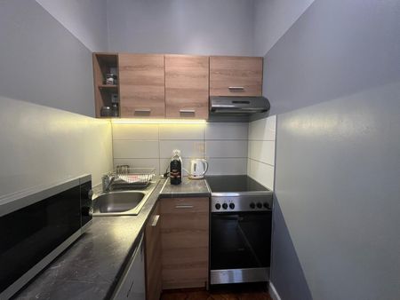 Apartament obok rynku,wyposażony,2 pokoje,40m - Zdjęcie 3