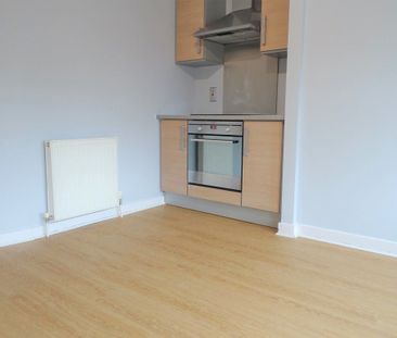 2 Bed Flat, West Street, G5 - Photo 5