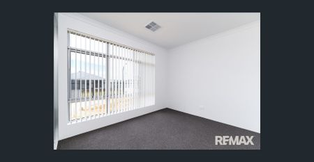 Brand New 4x2 Home in Eglinton! - Photo 2