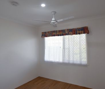 TWO BEDROOM UNIT WITHIN WALKING DISTANCE TO THE MARINA! - Photo 2