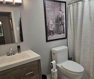 For Lease - 83 Belview Avenue, Vaughan, Ontario - Photo 2