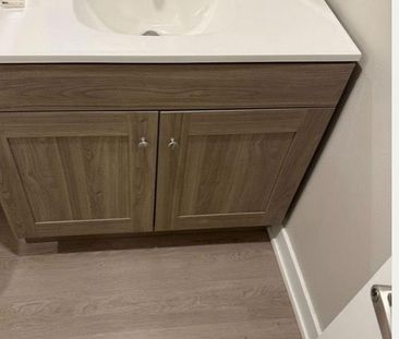For Lease - 20 Birch Avenue Unit# 3, Hamilton, Ontario - Photo 6