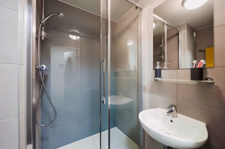 Premium Ensuite 4 Bed Cluster - Photo 5