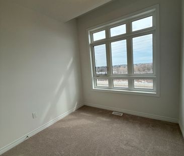 For Lease - 2914 Peter Matthews Drive, Pickering, Ontario - Photo 5