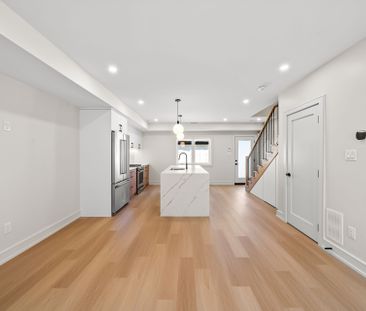 For Lease - 86 Argyle Street Unit# LANEWAY, Toronto, Ontario - Photo 1