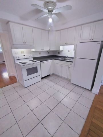 For Lease - 30 Annapearl Court Unit# Apt. 1, Toronto, Ontario - Photo 2