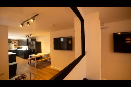 6 Bed Terraced House, Albert Edward Road, L7 - Photo 4