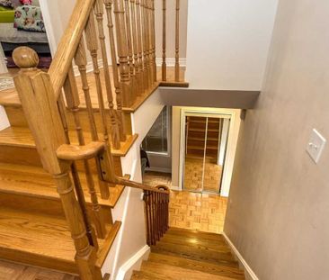 For Lease - 799 Khan Crescent Unit# UPPER, Mississauga, Ontario - Photo 5