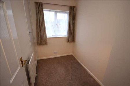 Dawson Road, Sleaford, Lincolnshire, NG34 - Photo 3