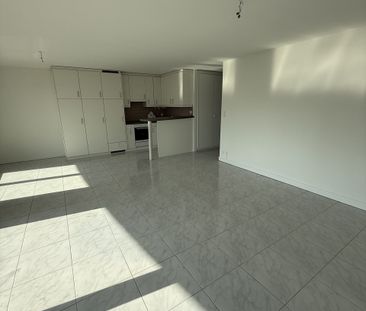 Max-Petitpierre 42, Neuchâtel - Photo 2