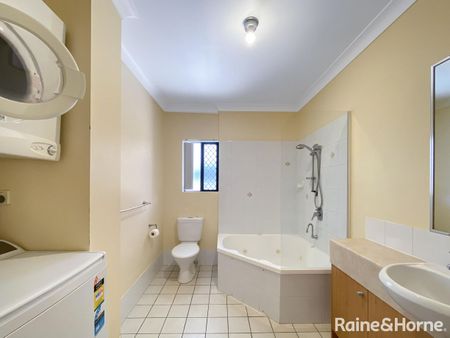 5/101 Sir Fred Schonell Drive, St Lucia, QLD 4067 - Photo 4