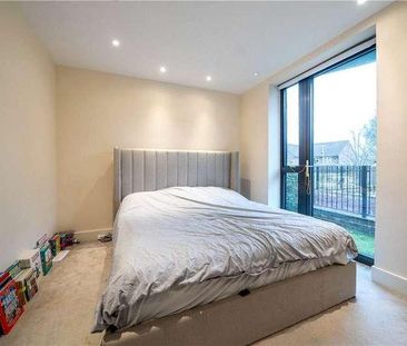 The Mansion Apartments, Eastbury Avenue, Northwood, Hertfordshire, HA6 - Photo 5
