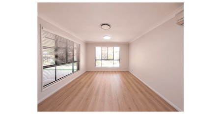 Spacious Family Home With Multiple Living Areas | Gard.maint.included | 5kw Solar Panels | Within School Catchment - Photo 4