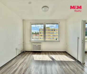Pronájem bytu 1+1 28 m² - Photo 1