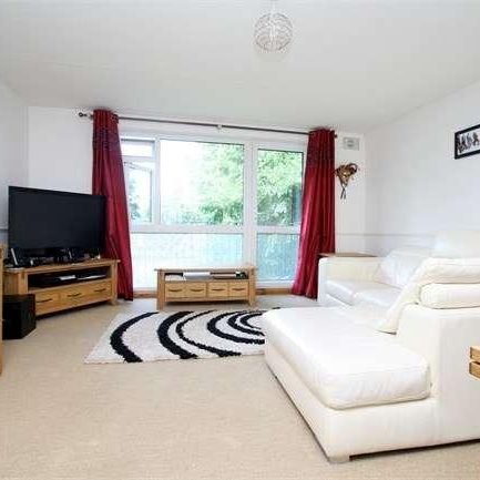 Edgecumbe Court, Laleham Road, Staines-upon-thames, TW18 - Photo 4