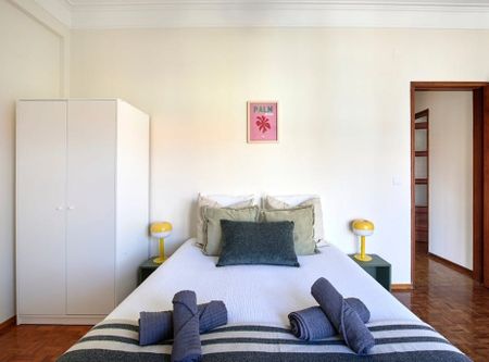 Rua Coronel Marques Leitão, Lisbon, Lisbon 1700-123 - Photo 3