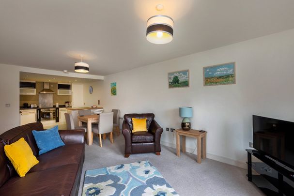 2 bedroom apartment to rent - Photo 1