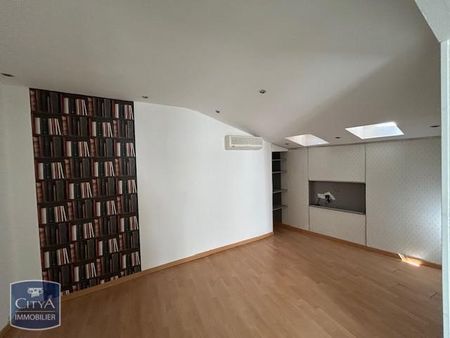 Location Appartement 3 pièces 72m² AGEN 47000 - Photo 3