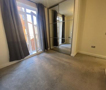 2 bedroom flat to rent - Photo 6