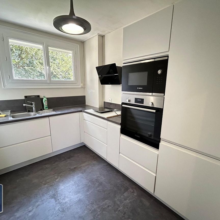 Location Appartement 4 pièces 64m² LE MANS 72100 - Photo 1