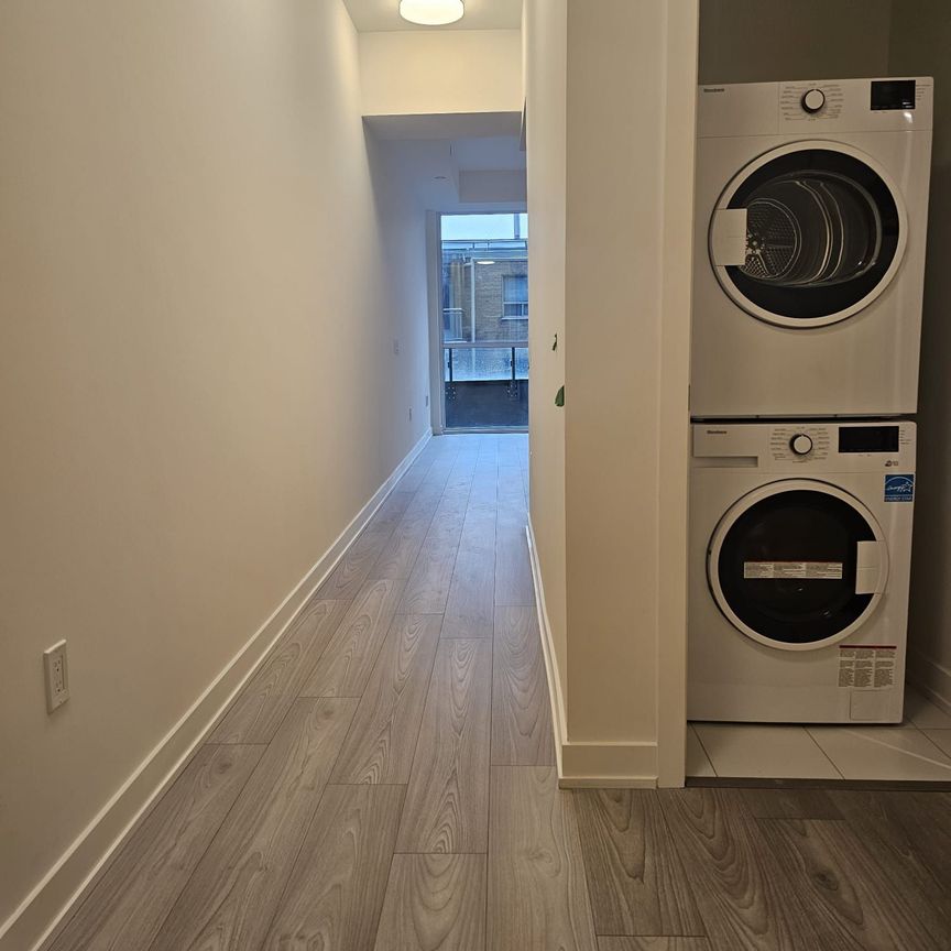 For Lease - 110 Broadway Avenue Unit# 217, Toronto, Ontario - Photo 1