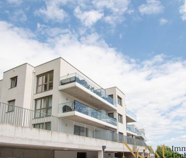 Großzügige 3-Zimmer-Wohnung mit heller Terrasse & Weitblick in Lich... - Foto 1