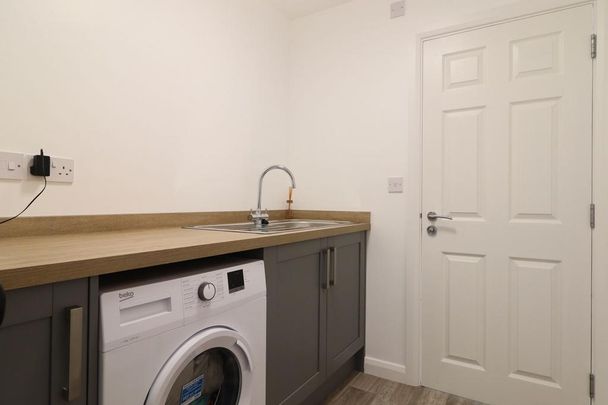 2 bedroom terraced house to rent - Photo 1