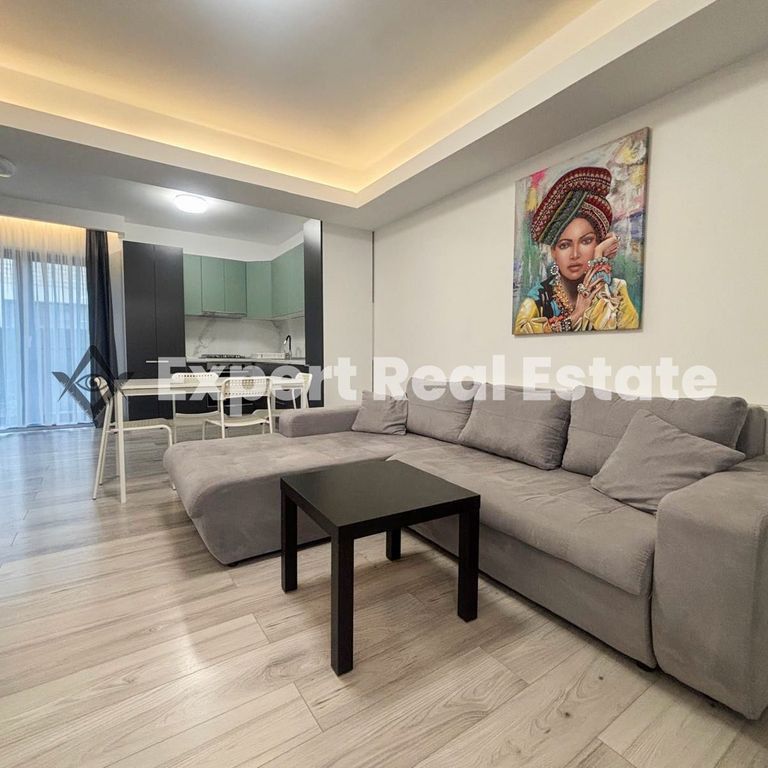 VILA MODERNA-OTOPENI-PET FRIENDLY - Fotografie 1