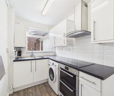 1 bedroom in Chester Street, Reading - Photo 2