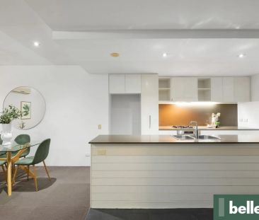 Fully furnished single room in a shared two-bedroom unit, prime loc... - Photo 3