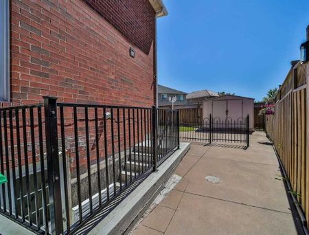 For Lease - 57 Mccrimmon Drive, Brampton, Ontario - Photo 5