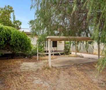 3 Bedroom in Prime Location - Photo 6