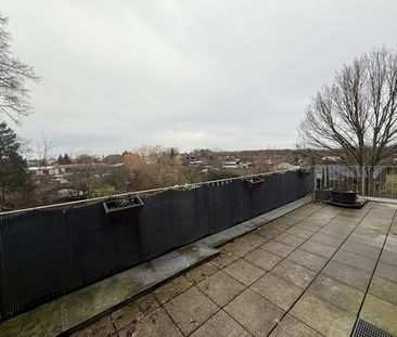 Moderne Dachgeschosswohnung mit Dachterrasse in Nienburg - barriere... - Photo 4