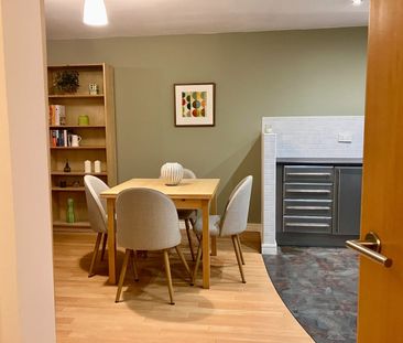 2 Bed Flat, Naples Street, M4 - Photo 4