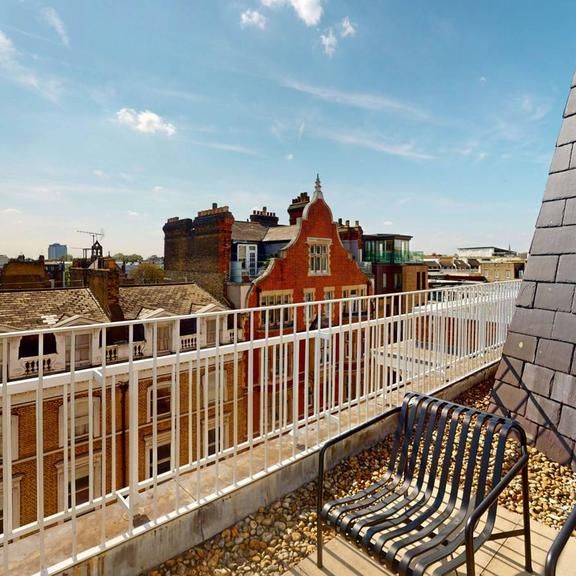 3 bedroom flat to rent - Photo 1