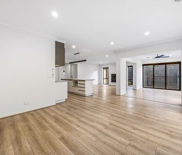 Large Family Home in Lake Gardens - Photo 1