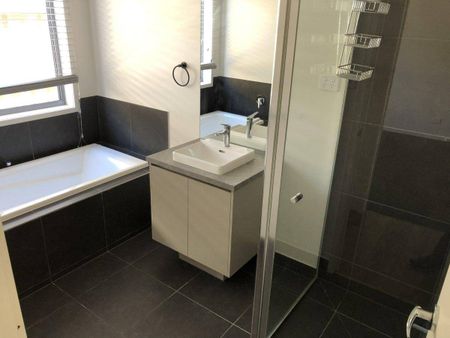 QUIET COURT LOCATION - Photo 5