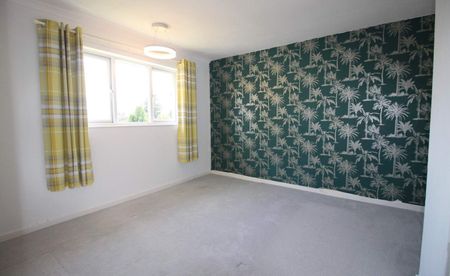 Carrwood Road, Renishaw, Sheffield, DERBYSHIRE, S21 - Photo 4