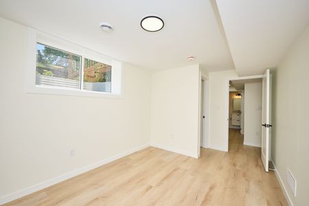 For Lease - 4650 Belfast Avenue Unit# Lower Unit, Niagara Falls, Ontario - Photo 2