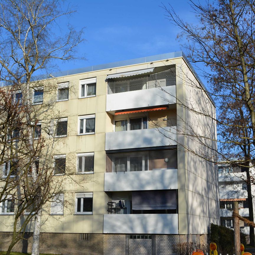 *Ruhig - 4 Zimmer - gute Ausstattung - Bad mit Fenster - top Kücheneinrichtung - Garage möglich* - Photo 2