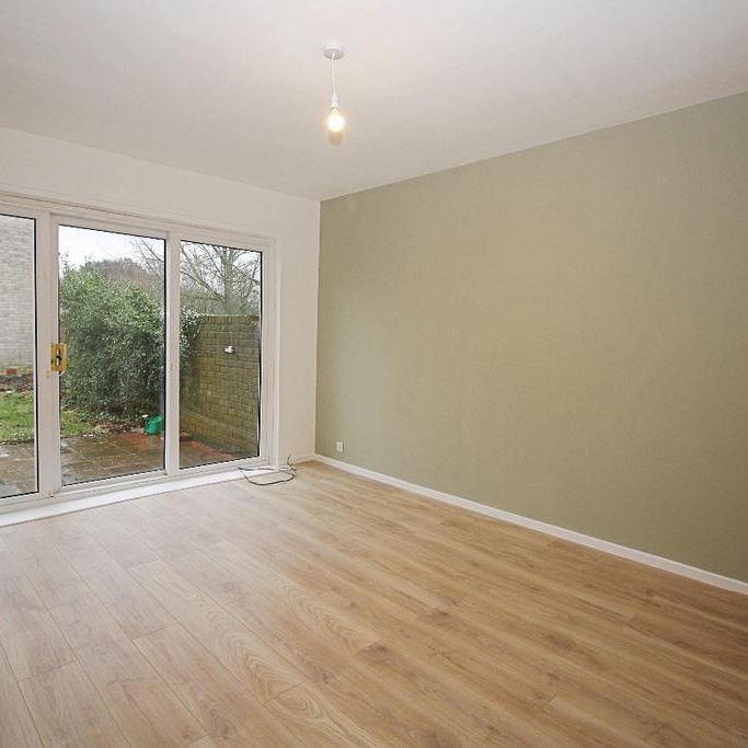 3 bedroom terraced house to rent - Photo 1