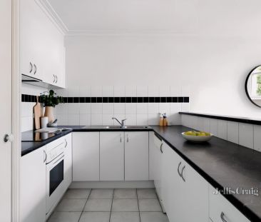 202 Gatehouse Place, Maribyrnong, Melbourne - Photo 5