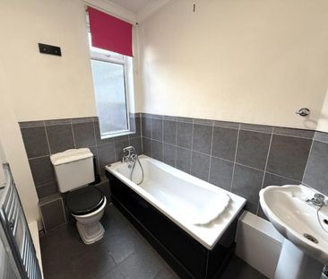 2 bedroom House To Let - Photo 3