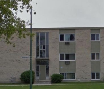 802 Minto | 802 Minto Street, Winnipeg - Photo 1